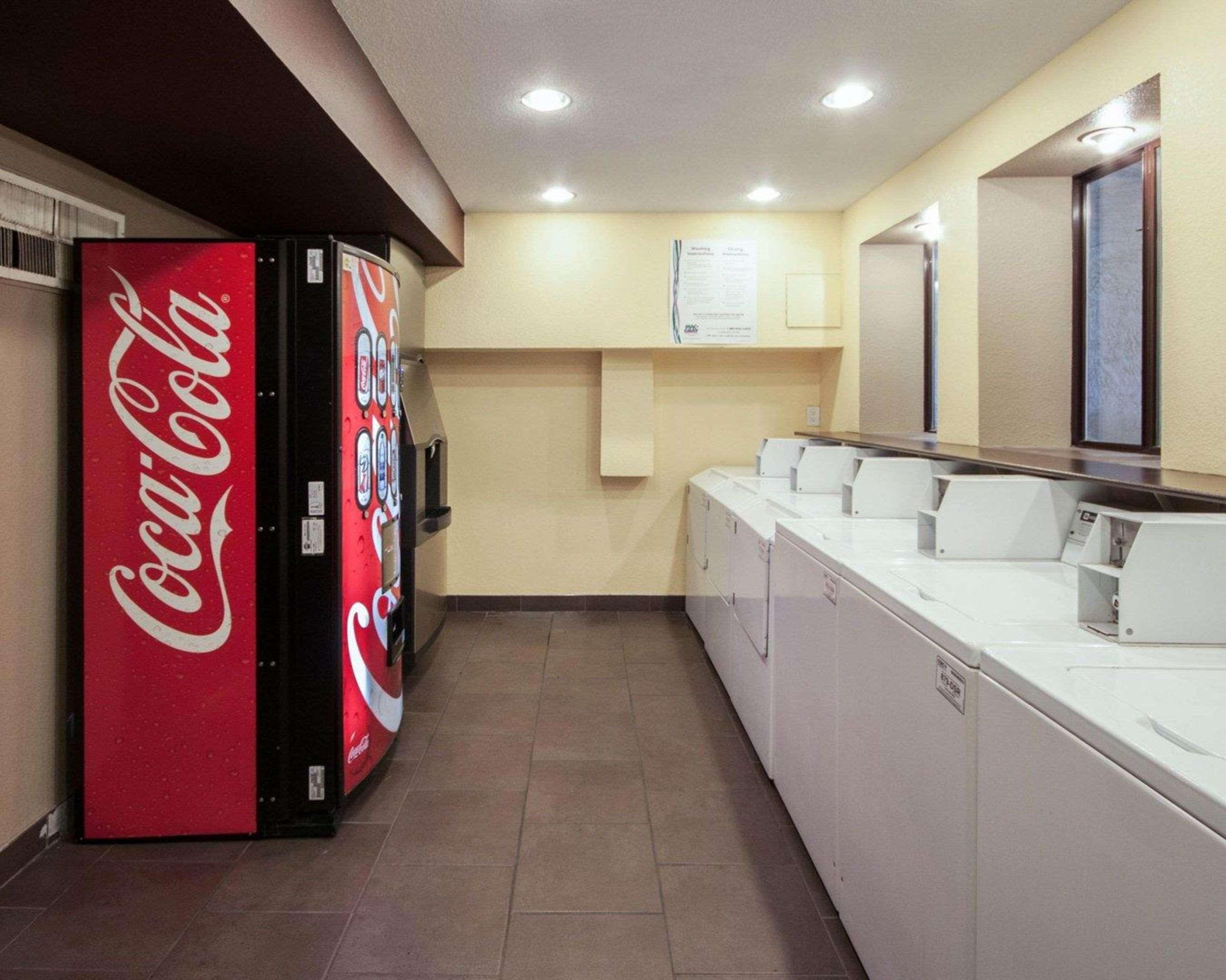 Quality Inn Airport East El Paso Eksteriør bilde